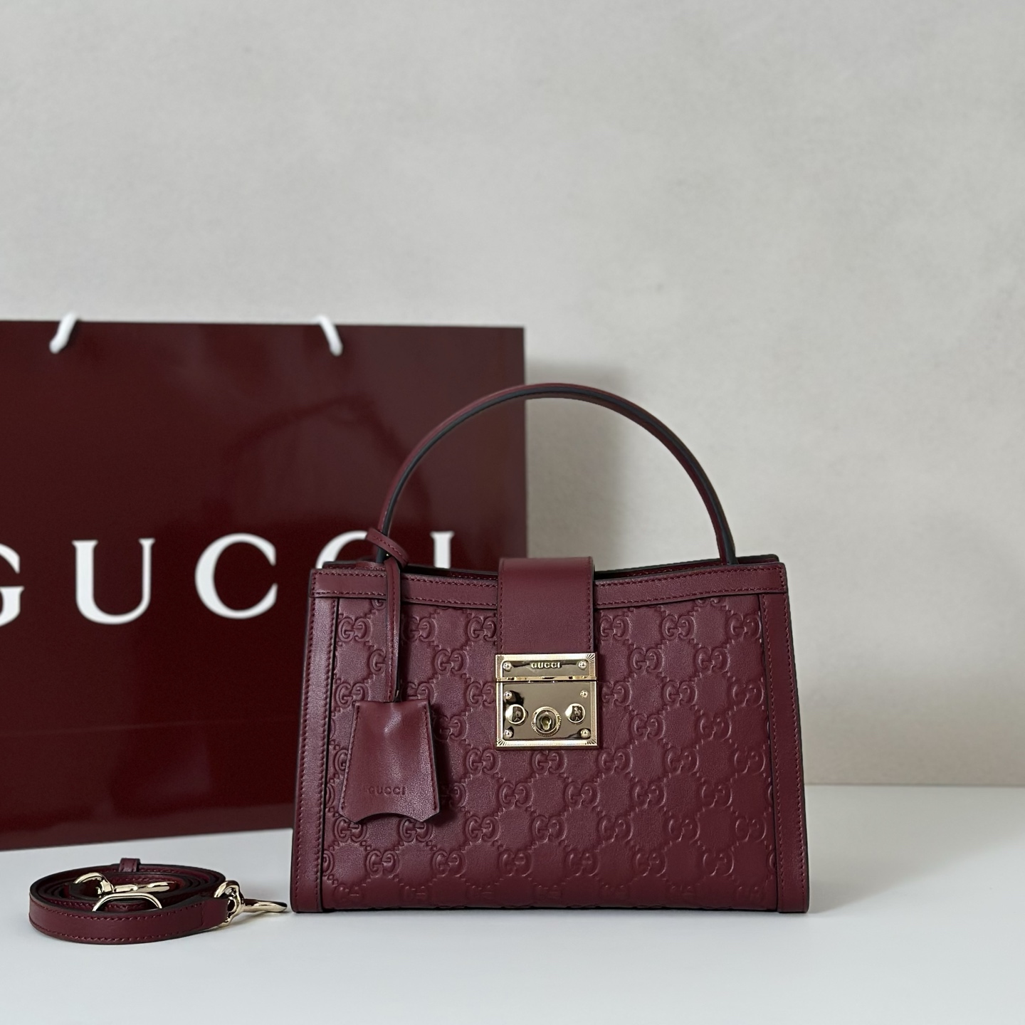 Gucci Padlock series dark red handbag crossbody bag Gucci Padlock series dark red handbag crossbody bag