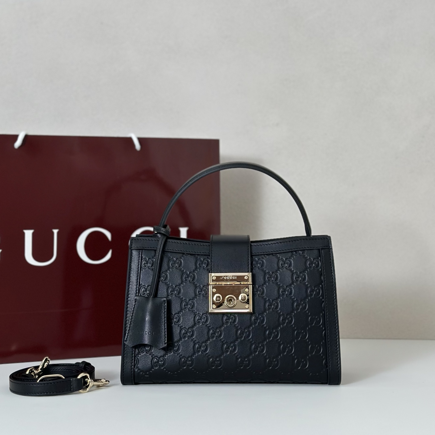 Gucci Padlock series bright black handbag crossbody bag Gucci Padlock series bright black handbag crossbody bag
