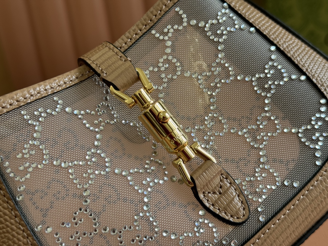 Gucci Jackie 1961 Mini Crossbody Bag Gucci Jackie 1961 Mini Crossbody Bag
