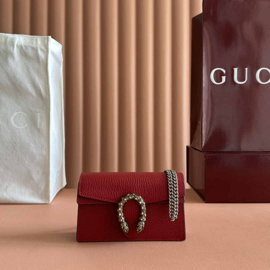 GUCCI Dionysus series red chain bag GUCCI Dionysus series red chain bag