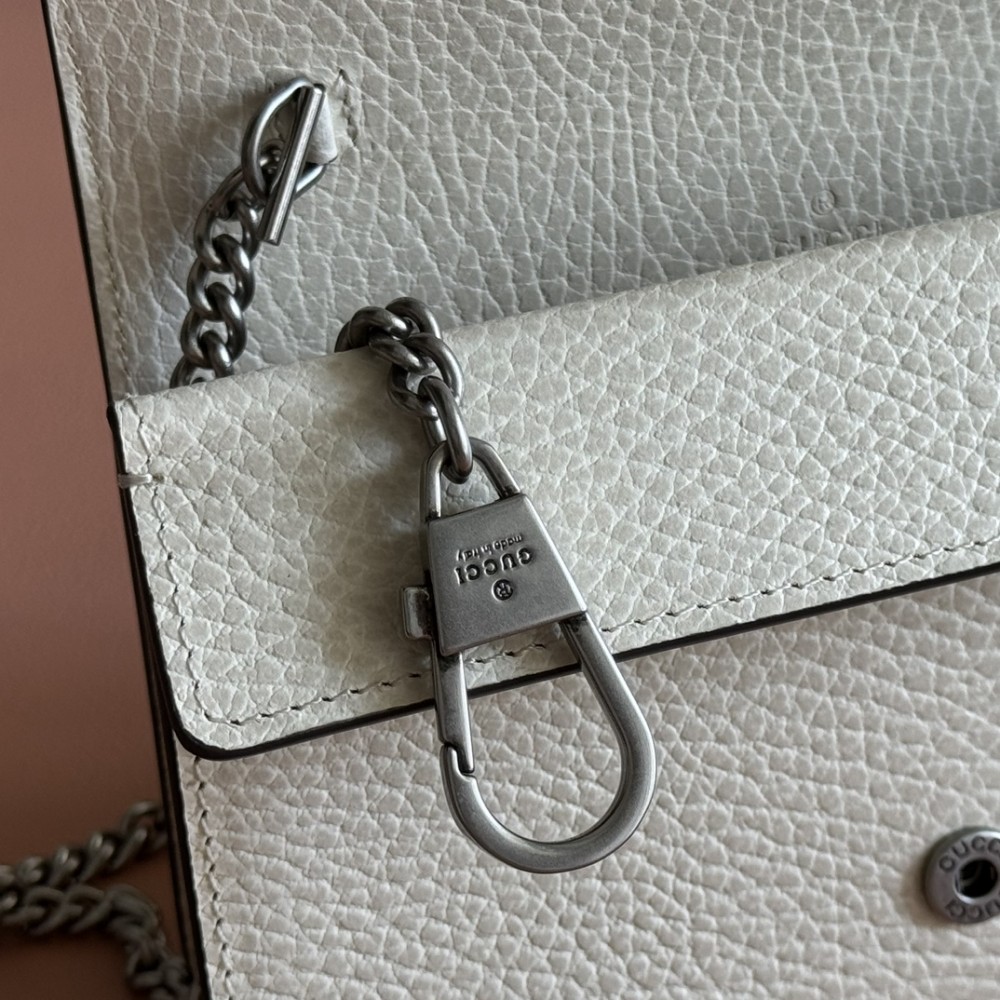 GUCCI Dionysus series red chain bag GUCCI Dionysus series red chain bag