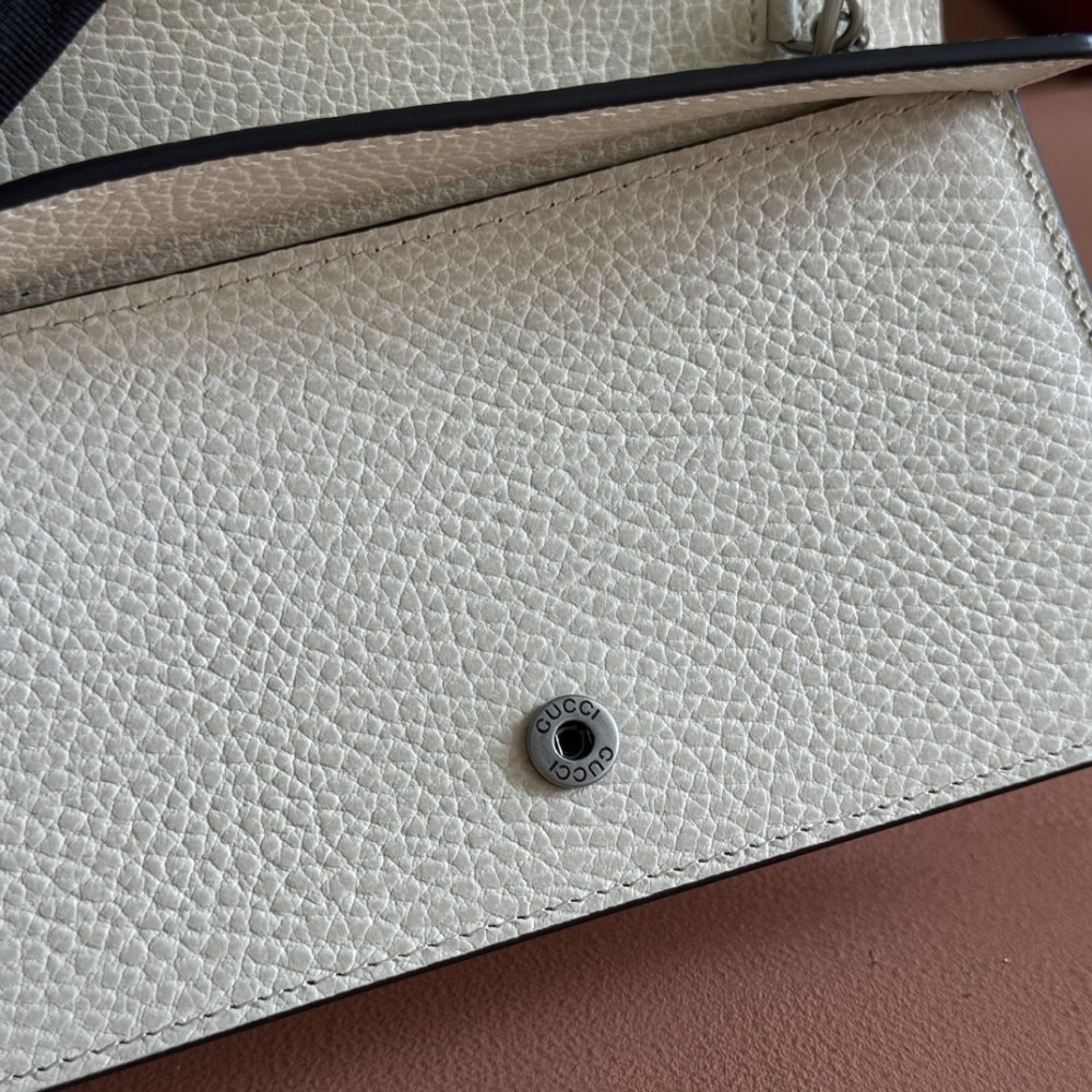 GUCCI Dionysus series red chain bag