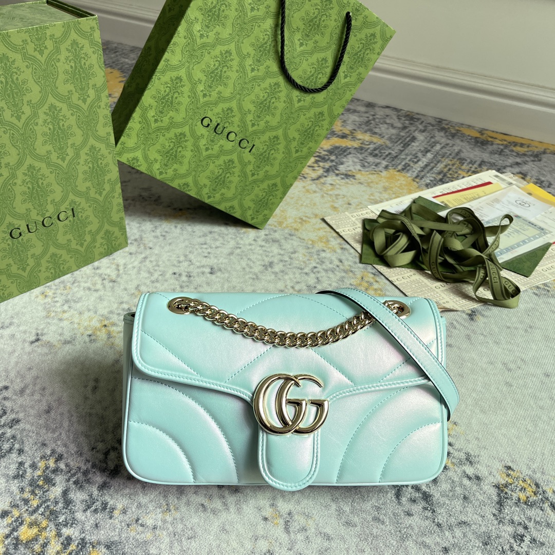 Gucci GG Marmont series bright green quilted chain bag Gucci GG Marmont series bright green quilted chain bag