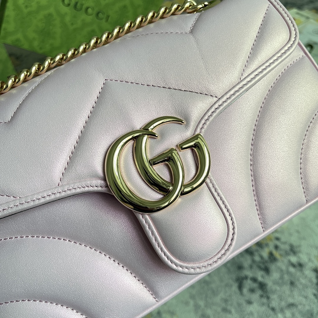 Gucci GG Marmont Ivory Quilted Chain Bag Gucci GG Marmont Ivory Quilted Chain Bag