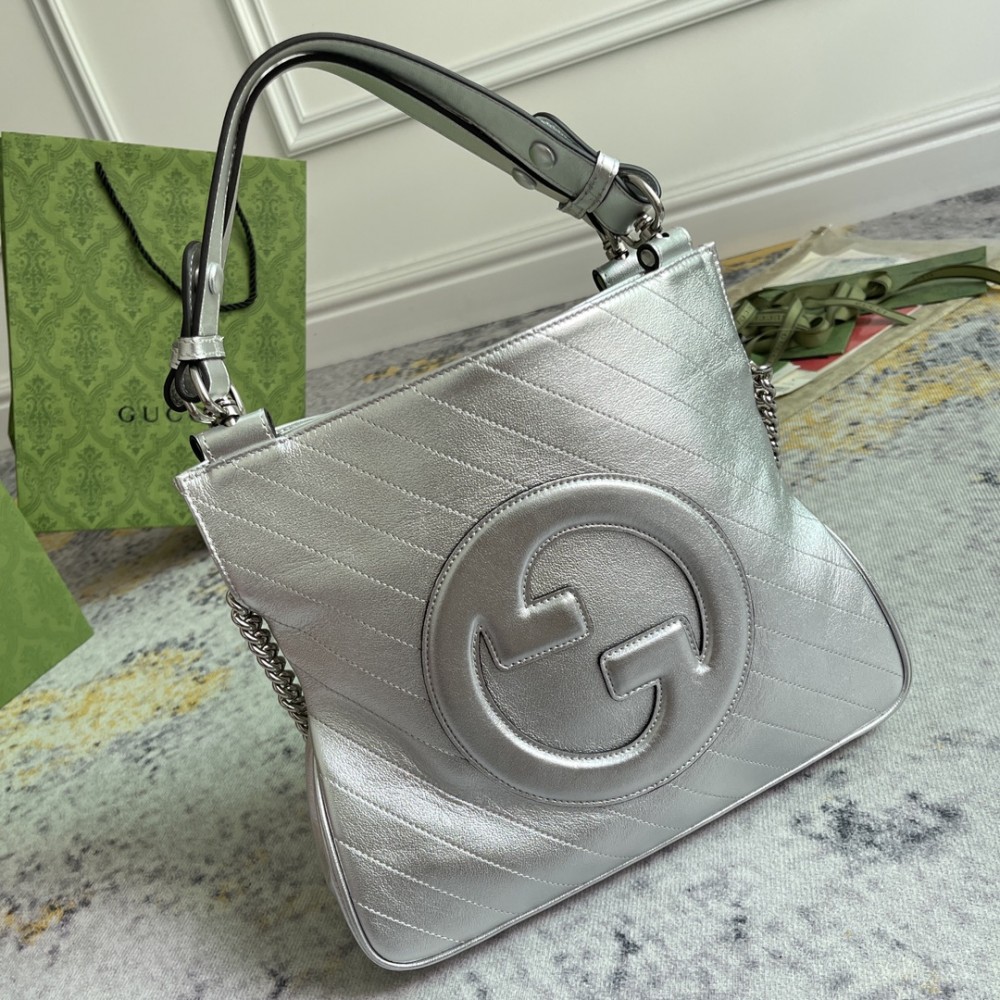 Gucci GG Marmont series silver handbag Gucci GG Marmont series silver handbag