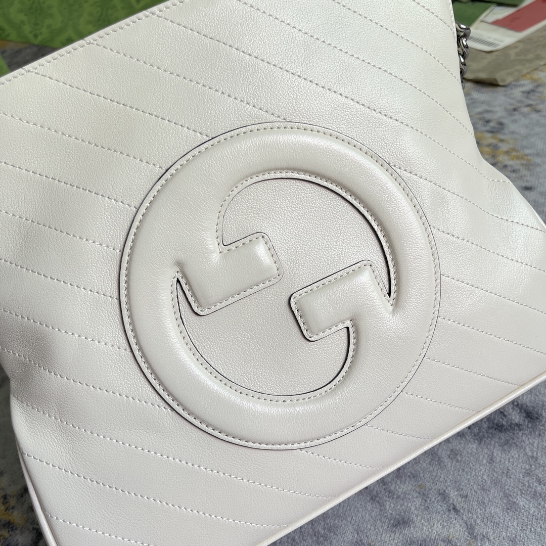 Gucci GG Marmont series white handbag Gucci GG Marmont series white handbag