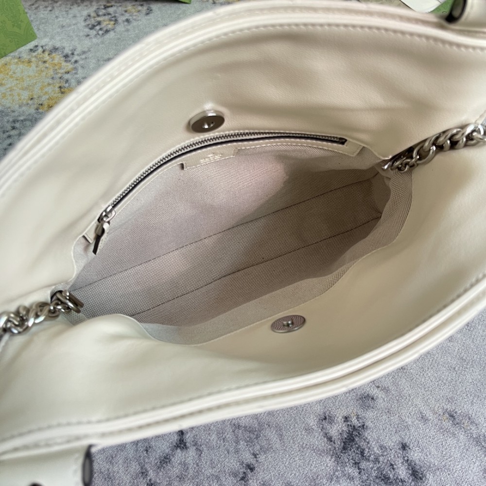 Gucci GG Marmont series white handbag Gucci GG Marmont series white handbag