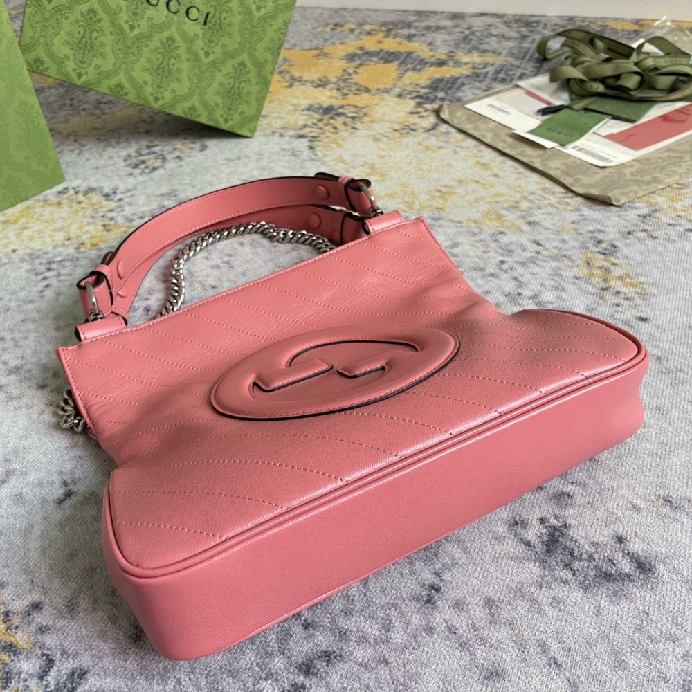 Gucci GG Marmont series pink handbag Gucci GG Marmont series pink handbag