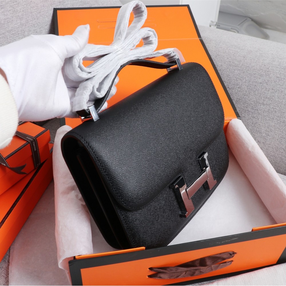 Hermès Constance 19 series exquisite hardware pure black leather bag Hermès Constance 19 series exquisite hardware pure black leather bag