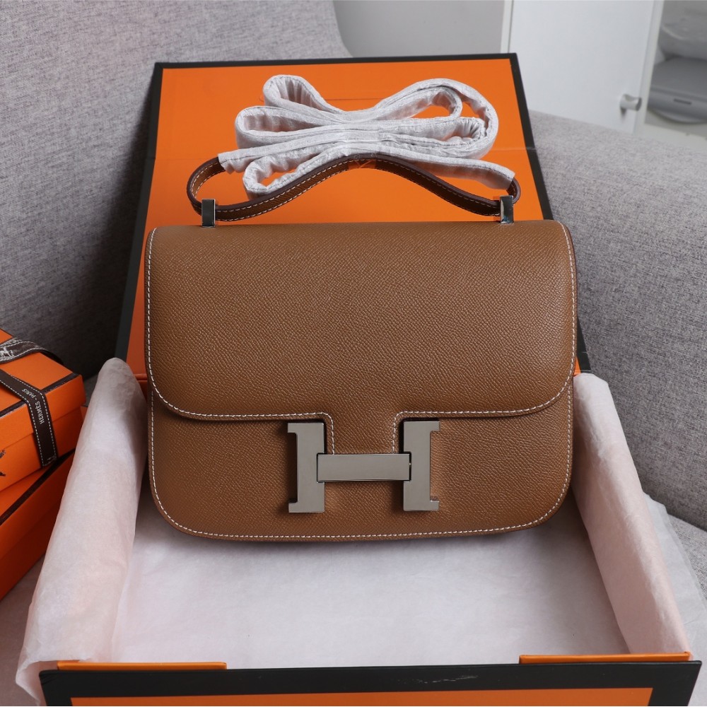 Hermès Constance 19 series exquisite hardware solid brown leather bag Hermès Constance 19 series exquisite hardware solid brown leather bag