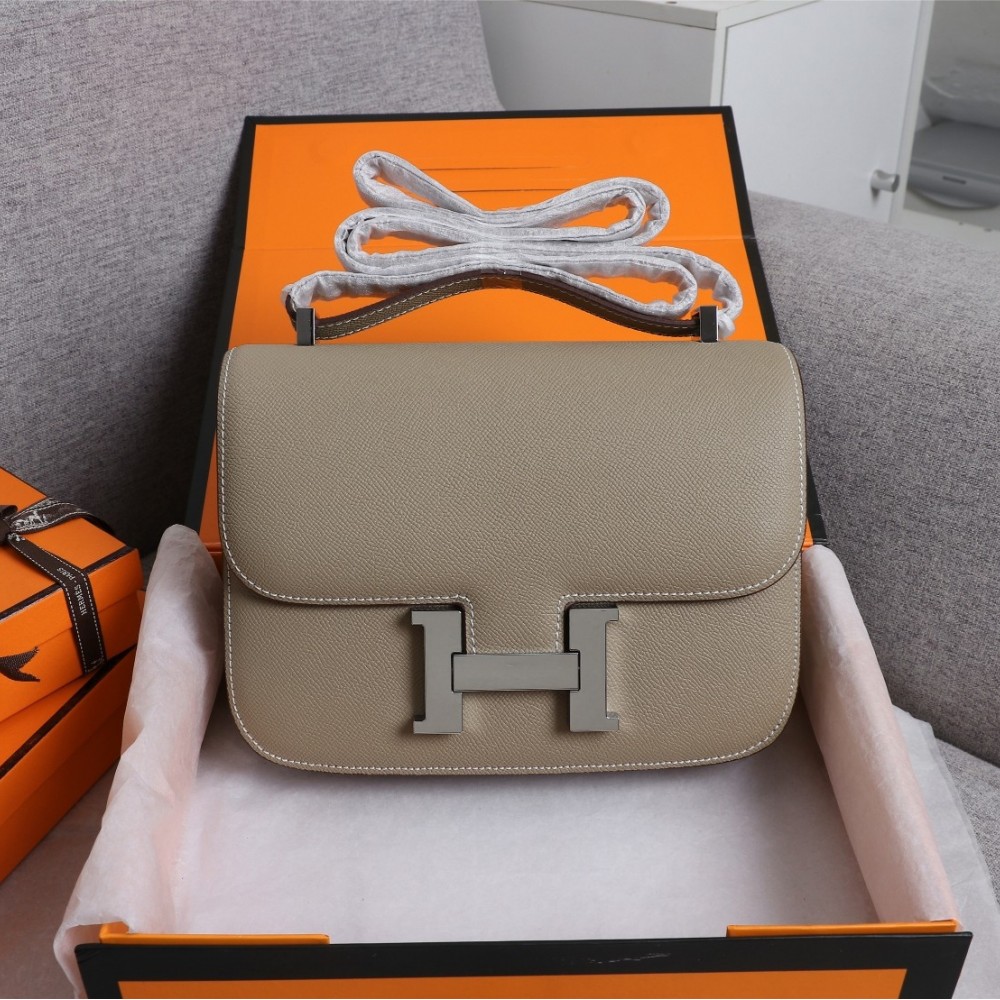 Hermès Constance 19 series exquisite hardware ceramic gray leather bag Hermès Constance 19 series exquisite hardware ceramic gray leather bag