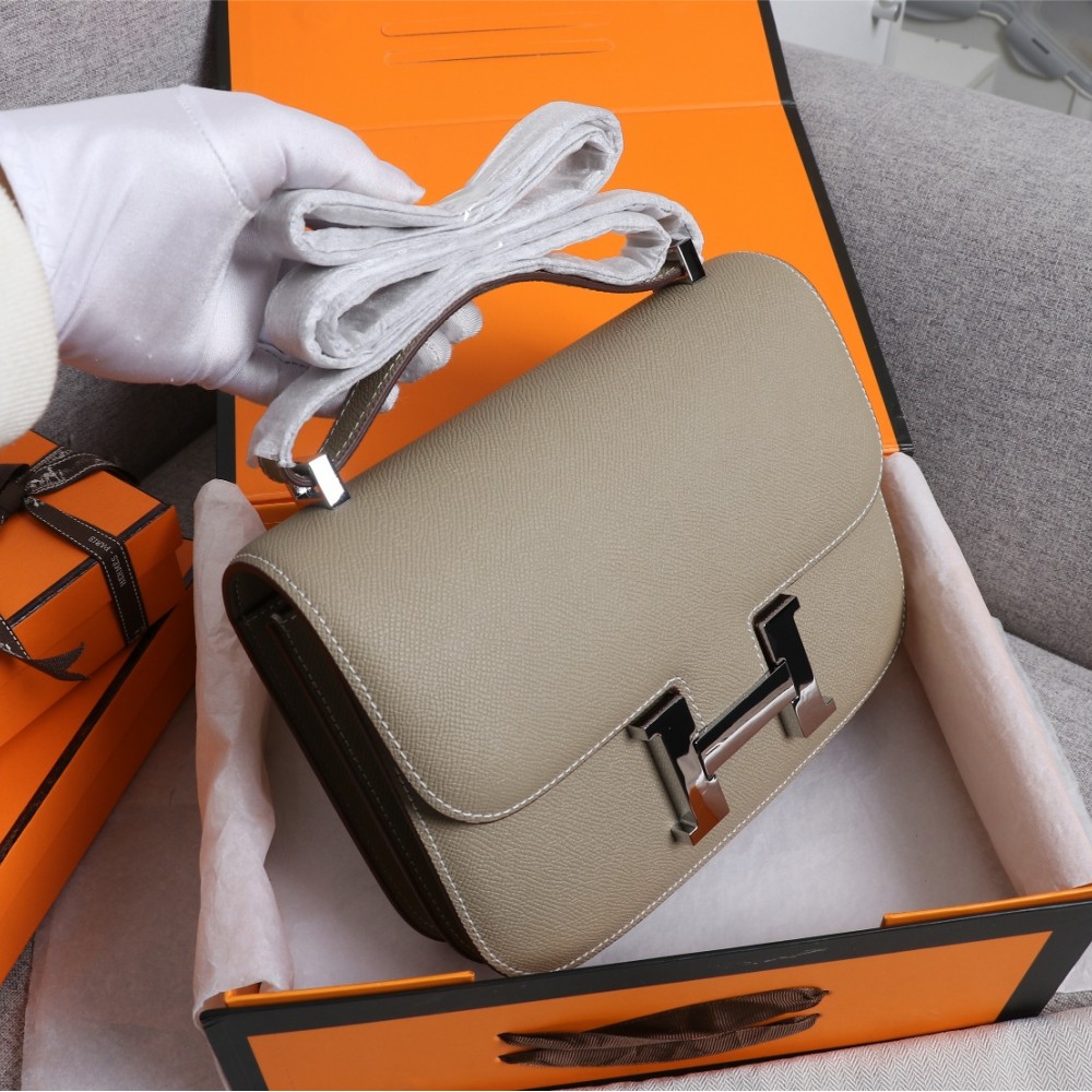 Hermès Constance 19 series exquisite hardware ceramic gray leather bag Hermès Constance 19 series exquisite hardware ceramic gray leather bag
