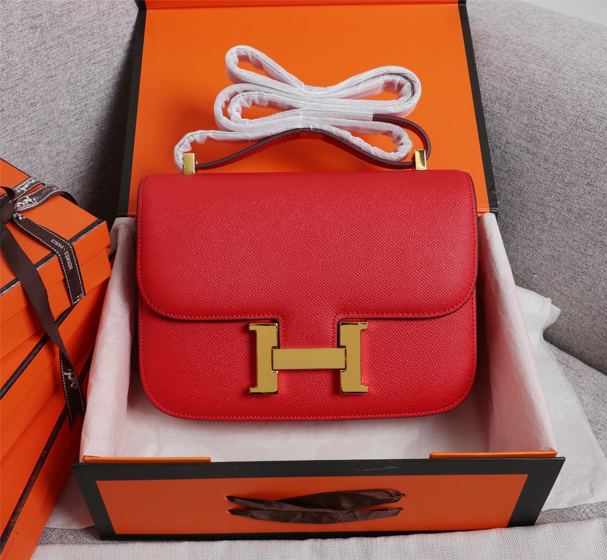 Hermès Constance 19 series exquisite hardware red leather bag Hermès Constance 19 series exquisite hardware red leather bag