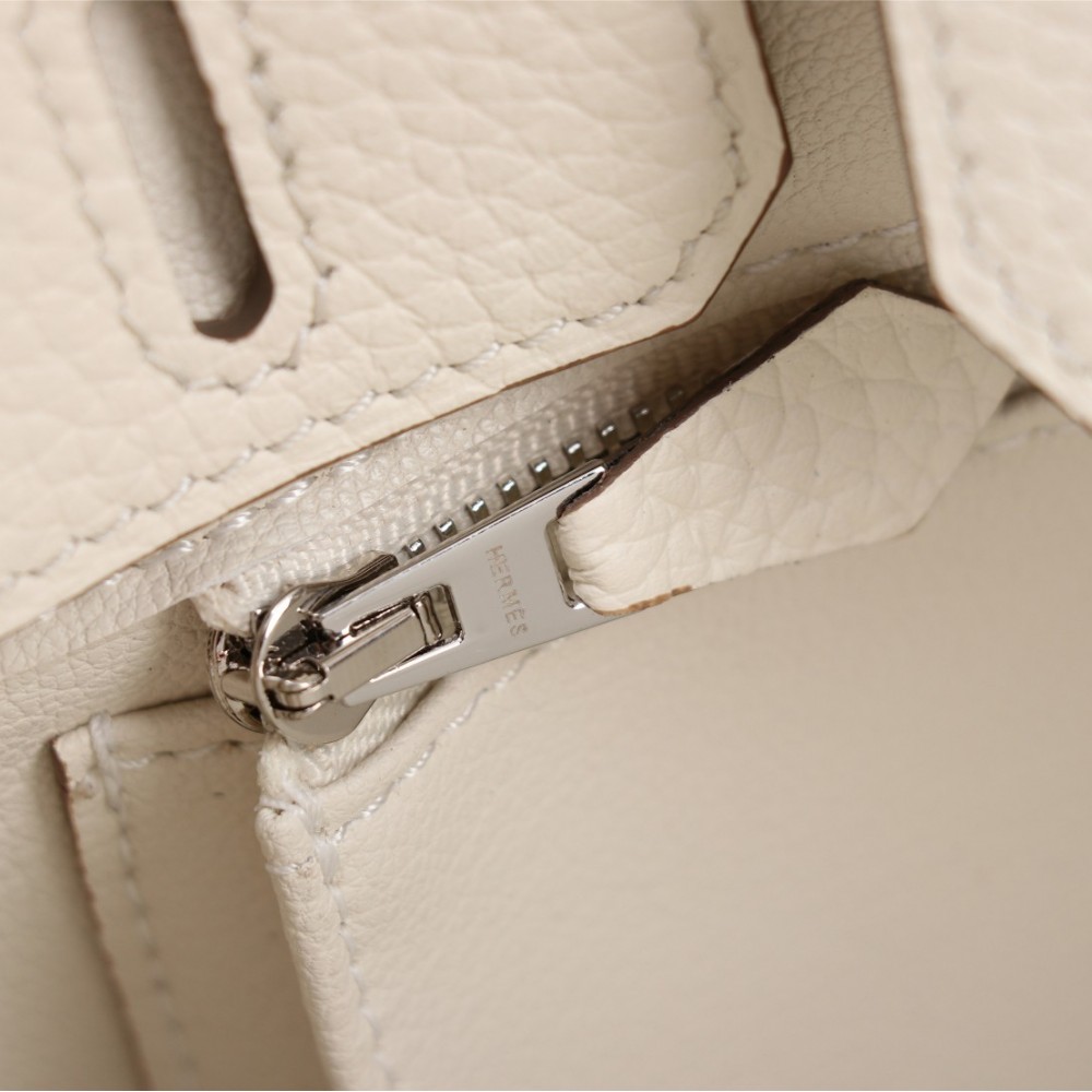 Hermes Birkin pure white exquisite hardware handbag Hermes Birkin pure white exquisite hardware handbag
