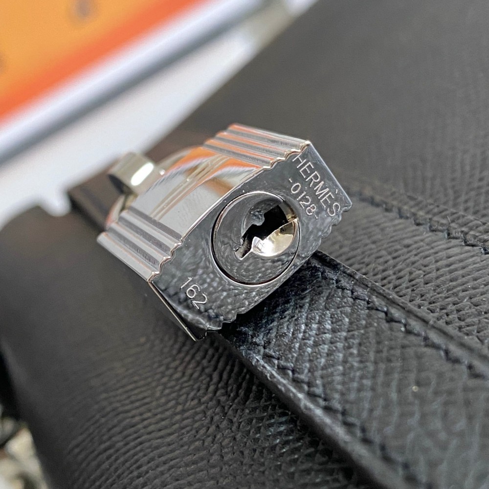 Hermès Kelly series navy blue exquisite hardware genuine leather shoulder strap handbag Hermès Kelly series navy blue exquisite hardware genuine leather shoulder strap handbag