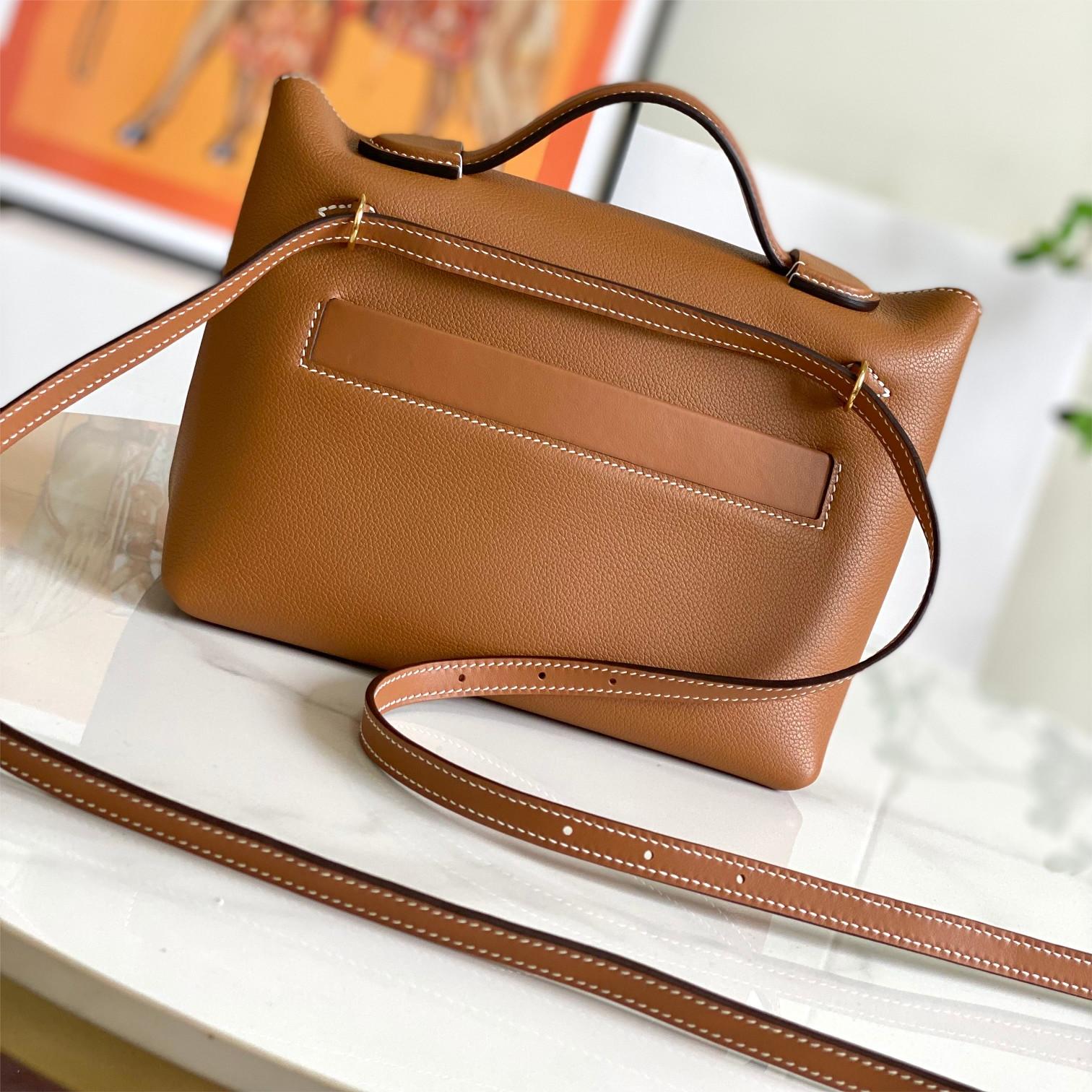 Hermès classic brown exquisite hardware genuine leather shoulder strap handbag Hermès classic brown exquisite hardware genuine leather shoulder strap handbag