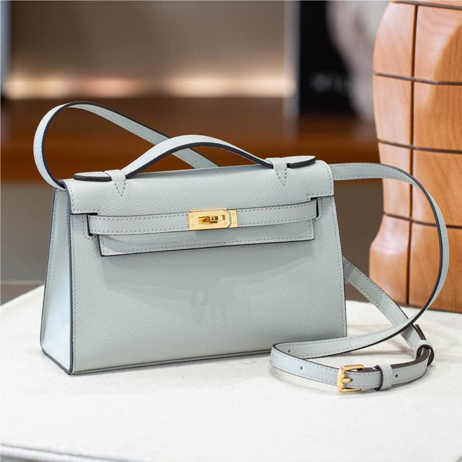 Hermès Kelly series classic light blue exquisite hardware genuine leather shoulder strap handbag Hermès Kelly series classic light blue exquisite hardware genuine leather shoulder strap handbag