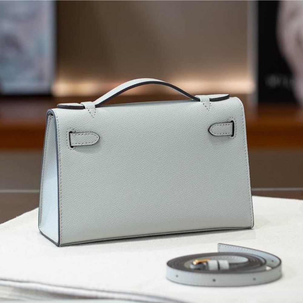 Hermès Kelly series classic light blue exquisite hardware genuine leather shoulder strap handbag Hermès Kelly series classic light blue exquisite hardware genuine leather shoulder strap handbag
