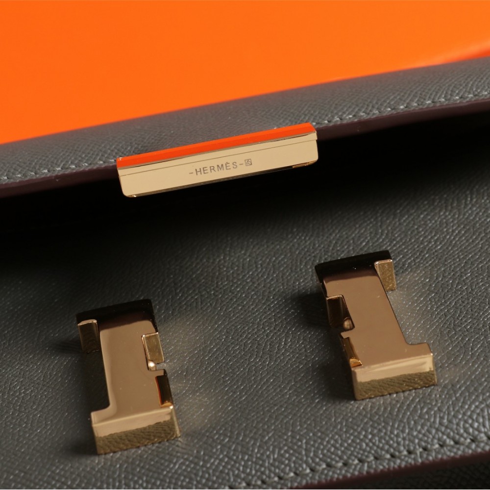 Hermès Constance exquisite hardware logo gray leather matte texture bag Hermès Constance exquisite hardware logo gray leather matte texture bag