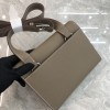 Hermès Roulis series genuine leather grain texture pig nose bag Hermès Roulis series genuine leather grain texture pig nose bag