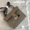 Hermès Roulis series genuine leather grain texture pig nose bag Hermès Roulis series genuine leather grain texture pig nose bag