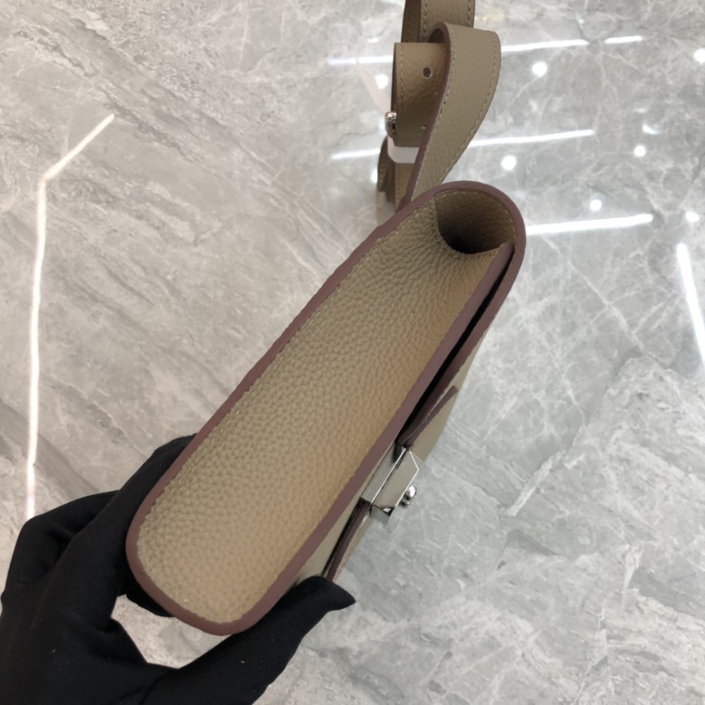 Hermès Roulis series real gray yellow white grain texture pig nose bag Hermès Roulis series real gray yellow white grain texture pig nose bag