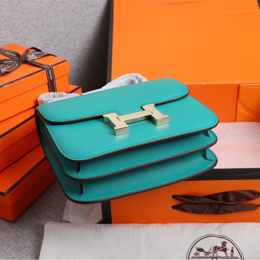 Hermès Constance 19 series exquisite hardware scroll green leather bag Hermès Constance 19 series exquisite hardware scroll green leather bag