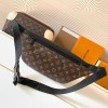 Louis Vuitton DISCOVERY Classic Canvas Textured Shoulder Strap Belt Bag Louis Vuitton DISCOVERY Classic Canvas Textured Shoulder Strap Belt Bag