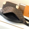 Louis Vuitton DISCOVERY Classic Canvas Textured Shoulder Strap Belt Bag Louis Vuitton DISCOVERY Classic Canvas Textured Shoulder Strap Belt Bag