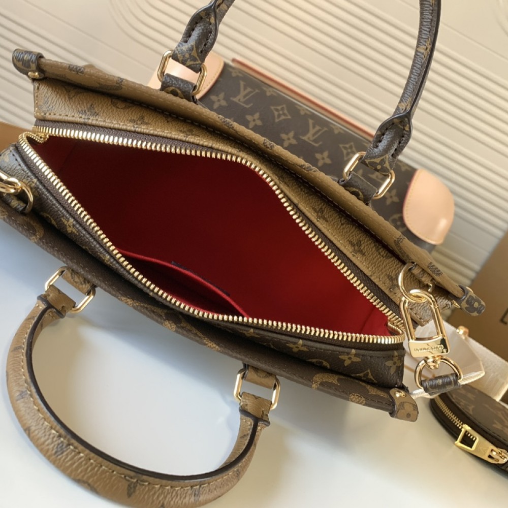 Louis Vuitton Lockit Small Textured Canvas Shoulder Bag Louis Vuitton Lockit Small Textured Canvas Shoulder Bag
