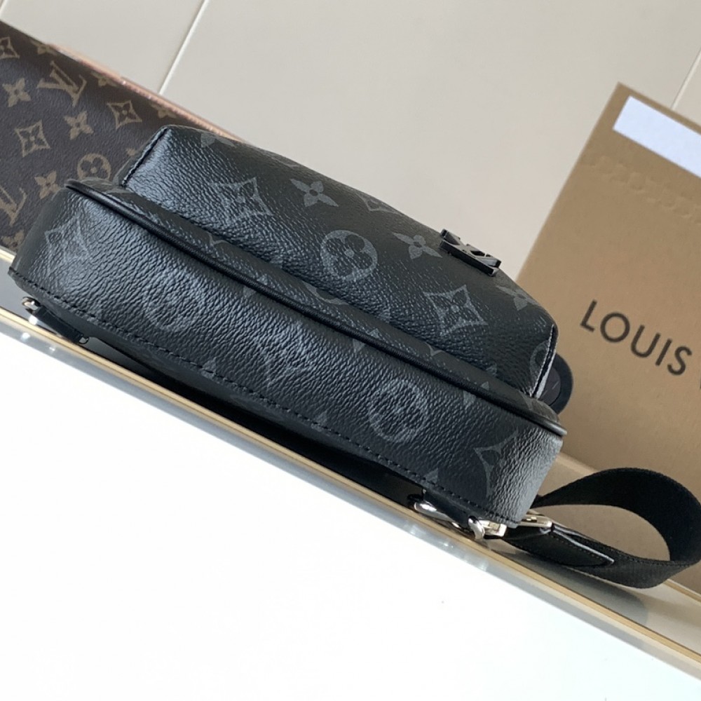 Louis Vuitton Canvas Textured Collection Classic Black Chest Bag Louis Vuitton Canvas Textured Collection Classic Black Chest Bag