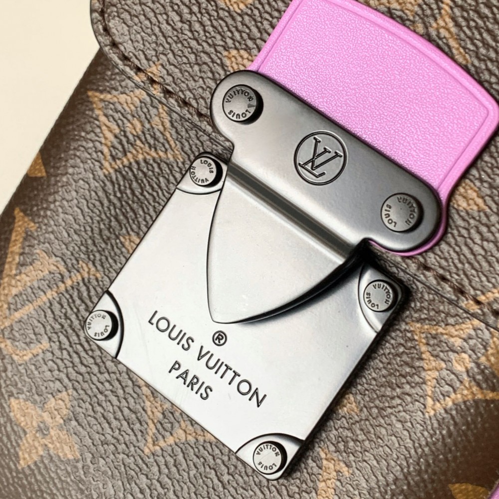 Louis Vuitton NIL canvas textured messenger bag Louis Vuitton NIL canvas textured messenger bag