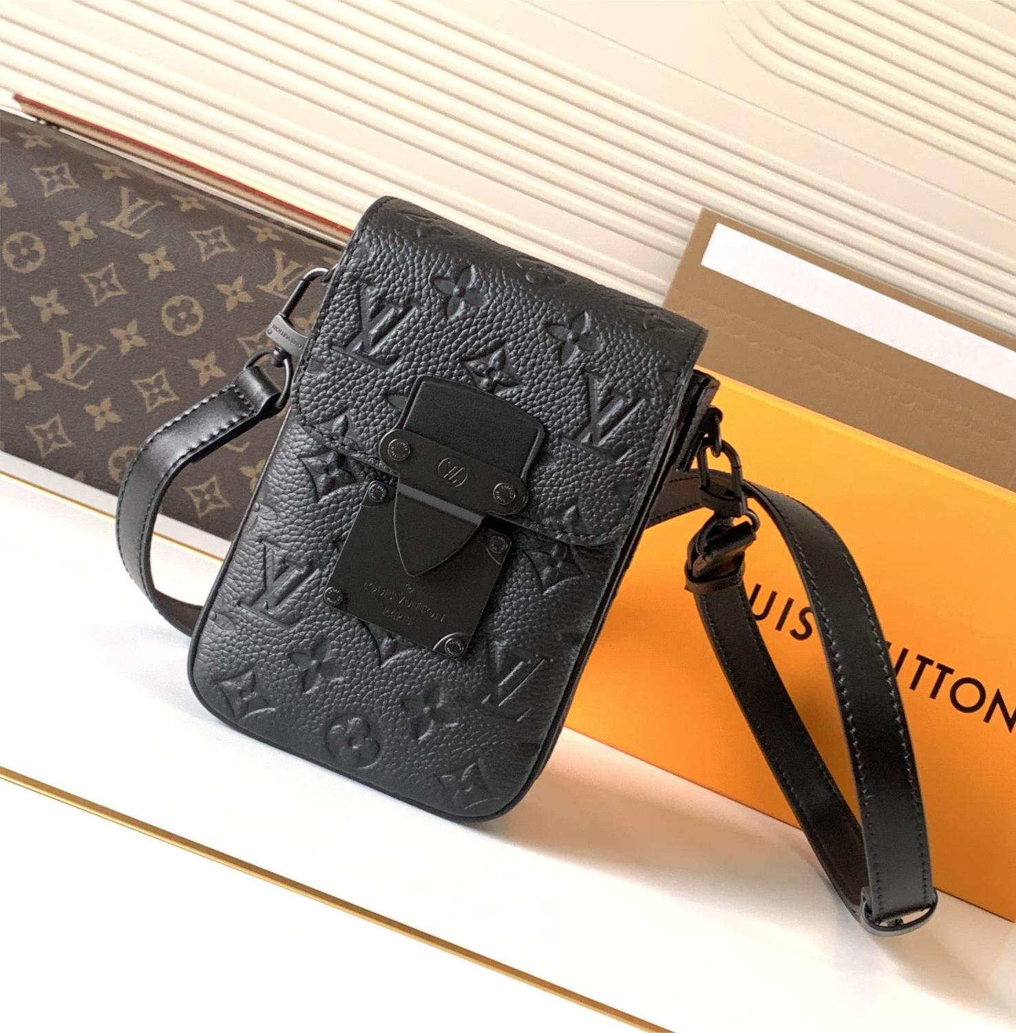 Louis Vuitton NIL pure black canvas textured leather messenger bag Louis Vuitton NIL pure black canvas textured leather messenger bag