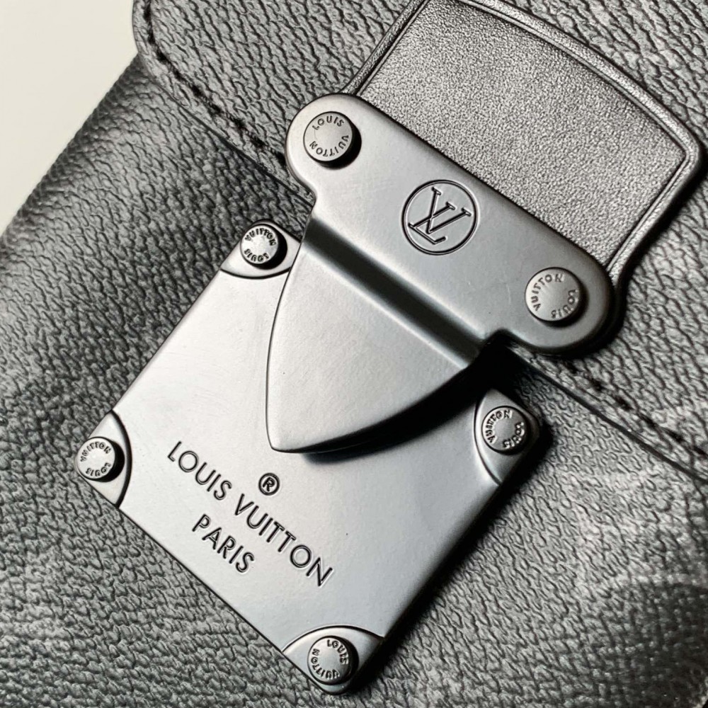 Louis Vuitton PULSE Pure Black Canvas Textured Leather Messenger Bag Louis Vuitton PULSE Pure Black Canvas Textured Leather Messenger Bag