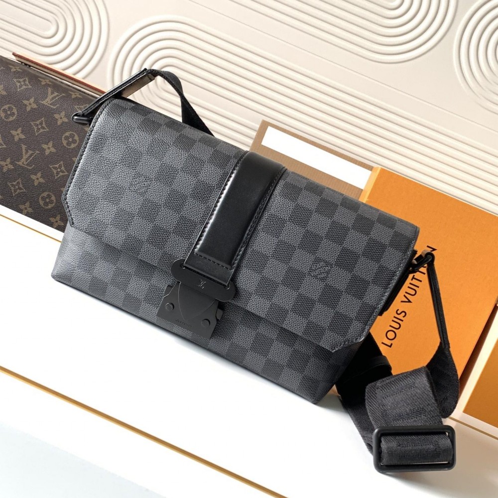 Louis Vuitton AVENUE series pure black checkerboard texture leather shoulder bag Louis Vuitton AVENUE series pure black checkerboard texture leather shoulder bag
