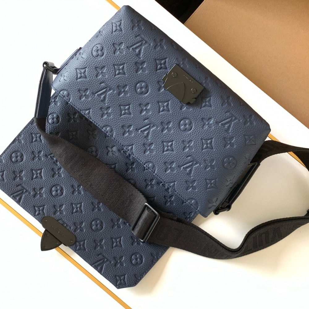 Louis Vuitton AVENUE series dark blue checkerboard textured leather shoulder bag Louis Vuitton AVENUE series dark blue checkerboard textured leather shoulder bag