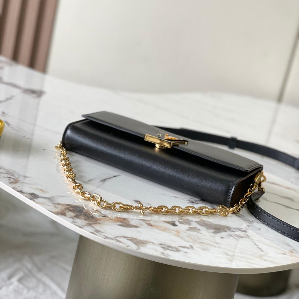 Louis Vuitton neverfull pure black leather exquisite hardware chain bag Louis Vuitton neverfull pure black leather exquisite hardware chain bag