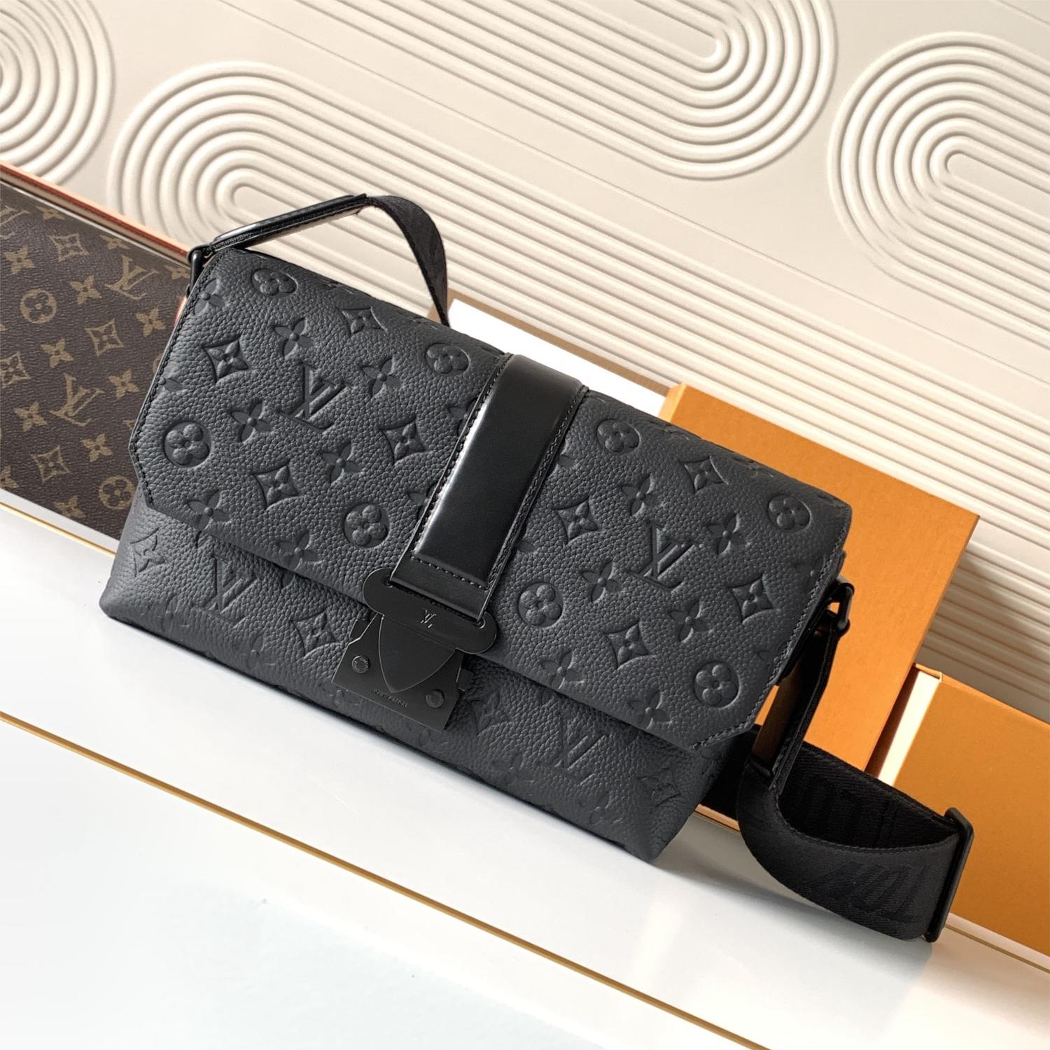 Louis Vuitton AVENUE series pure black canvas textured leather shoulder bag Louis Vuitton AVENUE series pure black canvas textured leather shoulder bag