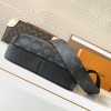 Louis Vuitton AVENUE series pure black leather canvas textured shoulder bag Louis Vuitton AVENUE series pure black leather canvas textured shoulder bag