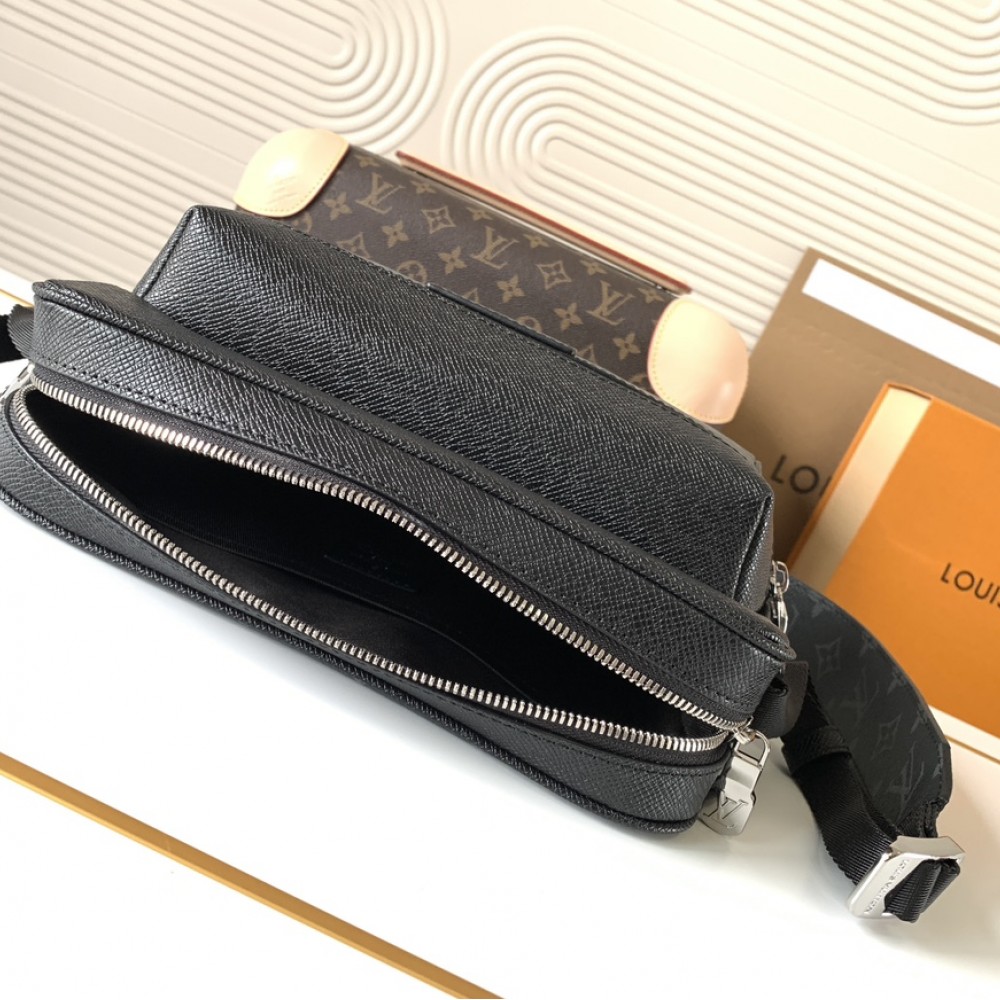 Louis Vuitton AVENUE series pure black leather canvas textured shoulder bag Louis Vuitton AVENUE series pure black leather canvas textured shoulder bag