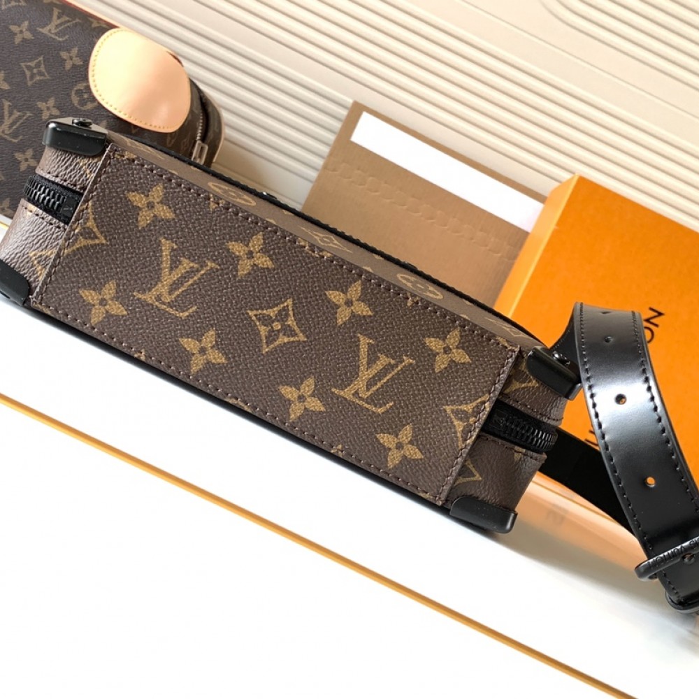Louis Vuitton Soft Trunk black and brown contrast leather and canvas textured tote Louis Vuitton Soft Trunk black and brown contrast leather and canvas textured tote