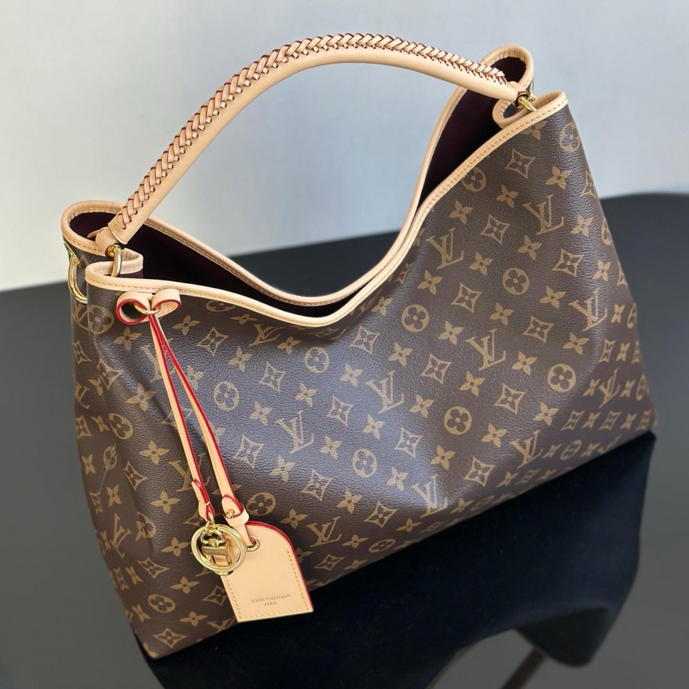 Louis Vuitton Again Classic Original Textured Canvas Tote Bag Louis Vuitton Again Classic Original Textured Canvas Tote Bag