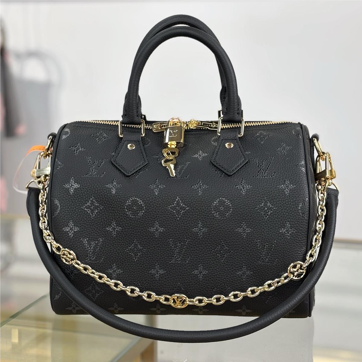 Louis Vuitton Speedy BANDOULIÈRE Monogram Leather 25CM