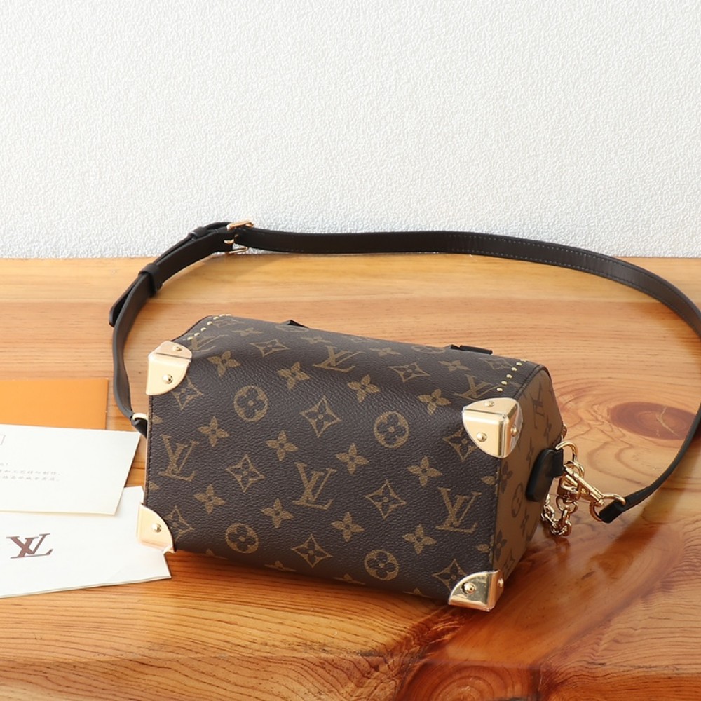 Louis Vuitton Speedy series classic monogram leather hardware chain handbag Louis Vuitton Speedy series classic monogram leather hardware chain handbag