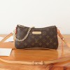 Louis Vuitton Neverfull Medium Leather Bag with Metal Chain Louis Vuitton Neverfull Medium Leather Bag with Metal Chain