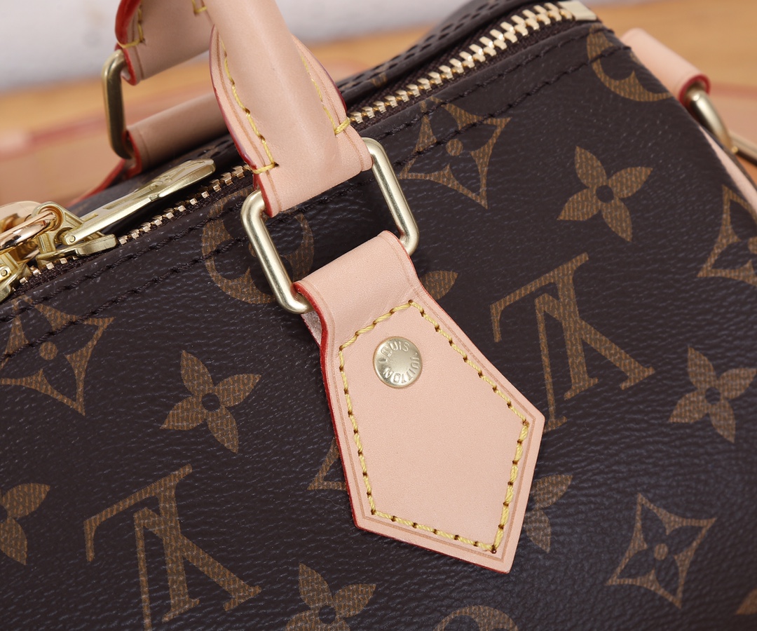 Louis Vuitton SPEEDY BANDOULIÈRE Classic Canvas Textured Leather Shoulder Bag Louis Vuitton SPEEDY BANDOULIÈRE Classic Canvas Textured Leather Shoulder Bag