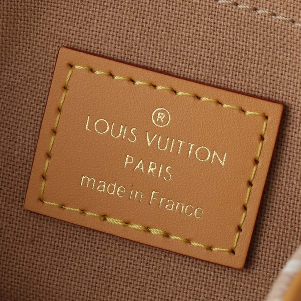 Louis Vuitton Speedy Classic Sail White Textured Leather Shoulder Bag Louis Vuitton Speedy Classic Sail White Textured Leather Shoulder Bag
