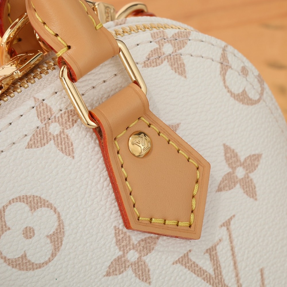 Louis Vuitton Alma BB Classic Sail White Textured Leather Shoulder Strap Tote Louis Vuitton Alma BB Classic Sail White Textured Leather Shoulder Strap Tote