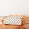 Louis Vuitton PETITE MALLE MALLETAGE classic gray and white contrast textured leather shoulder strap handbag Louis Vuitton PETITE MALLE MALLETAGE classic gray and white contrast textured leather shoulder strap handbag