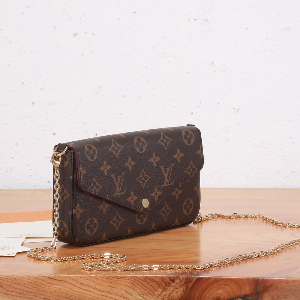 Louis Vuitton CAPUCINES classic canvas textured leather hardware chain handbag Louis Vuitton CAPUCINES classic canvas textured leather hardware chain handbag